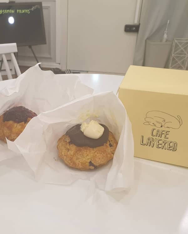 연남동에서 사 온 감사 마음 담은 디저트 빵